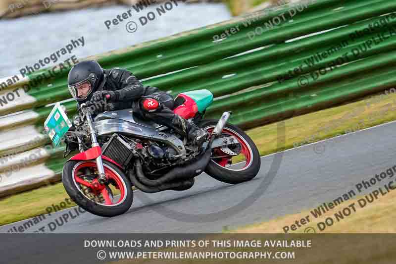 enduro digital images;event digital images;eventdigitalimages;mallory park;mallory park photographs;mallory park trackday;mallory park trackday photographs;no limits trackdays;peter wileman photography;racing digital images;trackday digital images;trackday photos